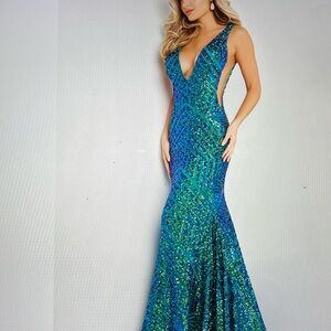 Jovani 59762 size 18 iridescent teal sequin gown